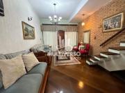 Casa à venda, 4 quartos no bairro Embaré em Santos