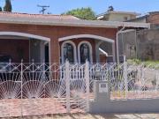 Casa à venda 4 quartos no Jardim dos Oliveiras em Campinas