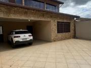 Casa à venda 4 quartos no no Jardim Nova Europa em Campinas