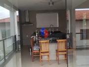 Casa à venda, 4 quartos sendo 3 suíte, 4 banheiros, sala...