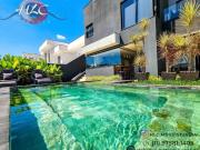 Casa à Venda 4 Suítes Mobiliada Reserva Santa Isabel...