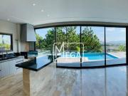 Casa com 4 dormitórios à venda, 578 m² por R$...