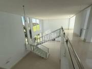 Casa com 4 dormitórios à venda, 601 m² por R$...