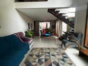 Casa à venda, 6 quartos, 2 suítes, 4 vagas, Jardim...