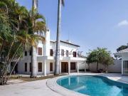 Casa à venda, 874 m² por R$ 2.700.000,00 Pousada dos...