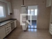 Casa à Venda Alphaville, 4 Quartos, 350 m2