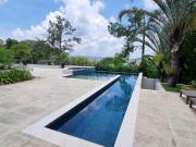 CASA A VENDA ALTO PADRÃO 4 SUÍTES PISCINA COND. SÃO...