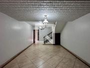 Casa à Venda Chácara Santo Antonio, 3 Quartos, 125 m²...