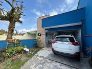 Casa a venda com 03 quartos no Marissol