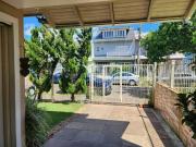 Casa a venda com 123mÂ², 2 suÃtes, vaga e piscina no...