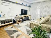 Casa à venda com 133 m², 3 quartos e 2 vagas em Parque...