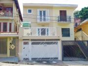 Casa á venda com 210m² sendo, 3 quartos 1 suíte 5 vagas...