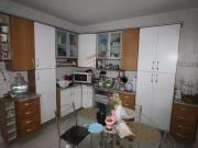 Casa à venda com 240m², 3 quartos e 3 vagas