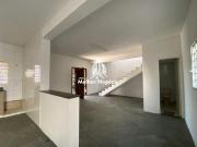 Casa à venda com 2 dormitórios 02 suíte no bairro Parque...