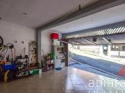 Casa à Venda com 2 Dormitórios 110m² Jardim Três Marias...
