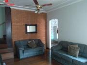 Casa a venda com 2 quartos à venda, 196 m² por R$...