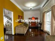 Casa à venda com 317m², 4 quartos e 2 vagas