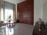 Casa à venda com 342,00 m², 4 dormitórios, 6 vagas....