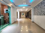 Casa á Venda com 3 Dormitórios 1 Suíte e 6 Vagas em...