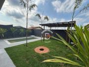 Casa à venda com 3 dormitórios 2 suítes, 144 m² por R$...