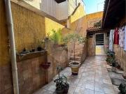 Casa à Venda com 3 Dormitórios Próximo ao Lago dos Patos...