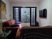 Casa à venda com 3 quartos 1 suíte e 8 vagas no...