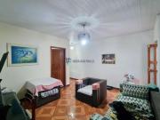Casa à venda, com 3 quartos, 1 vaga, na Vila Gumercindo,...