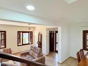 Casa à venda com 3 quartos, 240m² e 4 vagas no bairro Nonoai Casa à venda com 3 quartos, 240m² e 4 vagas no bairro Nonoai