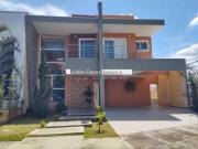 Casa á venda com 3 quartos, 307,00 m2 Condomínio Portal...