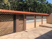 Casa à Venda com 3 quartos, sendo 1 suíte Porto Novo...