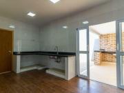 Casa à Venda com 3 Suítes, Ampla Área de Lazer e...