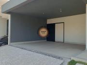 Casa à venda com 3 suítes no Condominio Residencial...