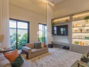 Casa à venda com 3 suítes no Condomínio Residencial...