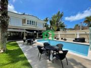Casa à venda com 4 Dormitórios 4 Suítes, 4 Vagas, Área...