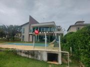 Casa à venda com 4 quartos 2 suítes, edícula, piscina no...