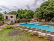 Casa à Venda com 4 Quartos, 2 Suítes, Piscina e Área de...