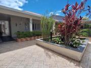 Casa à venda com 4 quartos no bairro Suarão