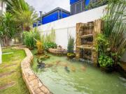 Casa à venda com 4 quartos sendo 2 suítes, piscina na...