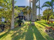 Casa à venda com 4 quartos sendo 4 suítes, 500 m²...