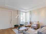 CASA À VENDA COM 4 SUÍTES EM SANTA FELICIDADE