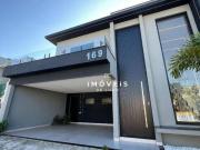 Casa à venda com 4 suítes no Condomínio Residencial...