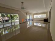 Casa à venda com 4 suítes no Residencial Alemac em...