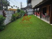 Casa a venda com 5 dormitórios na Praia das Toninhas !