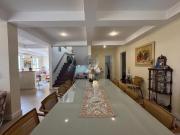 Casa à venda com 5 quartos no condomínio Alphaville...