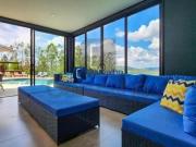 Casa à venda com 5 suítes Condominio Fazenda Iracema em...