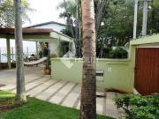 Casa à venda com 628m², 5 quartos e 7 vagas