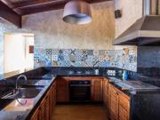 Casa a Venda com Excepcional Vista para o Mar, na praia...