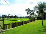 Casa À VENDA com fundos para o Golf Clube Guarujá