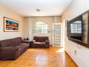 Casa à Venda com Localização Excelente de 2 Quartos na...