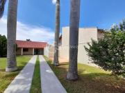 Casa a Venda com Localização Privilegiada. Ótima Para...